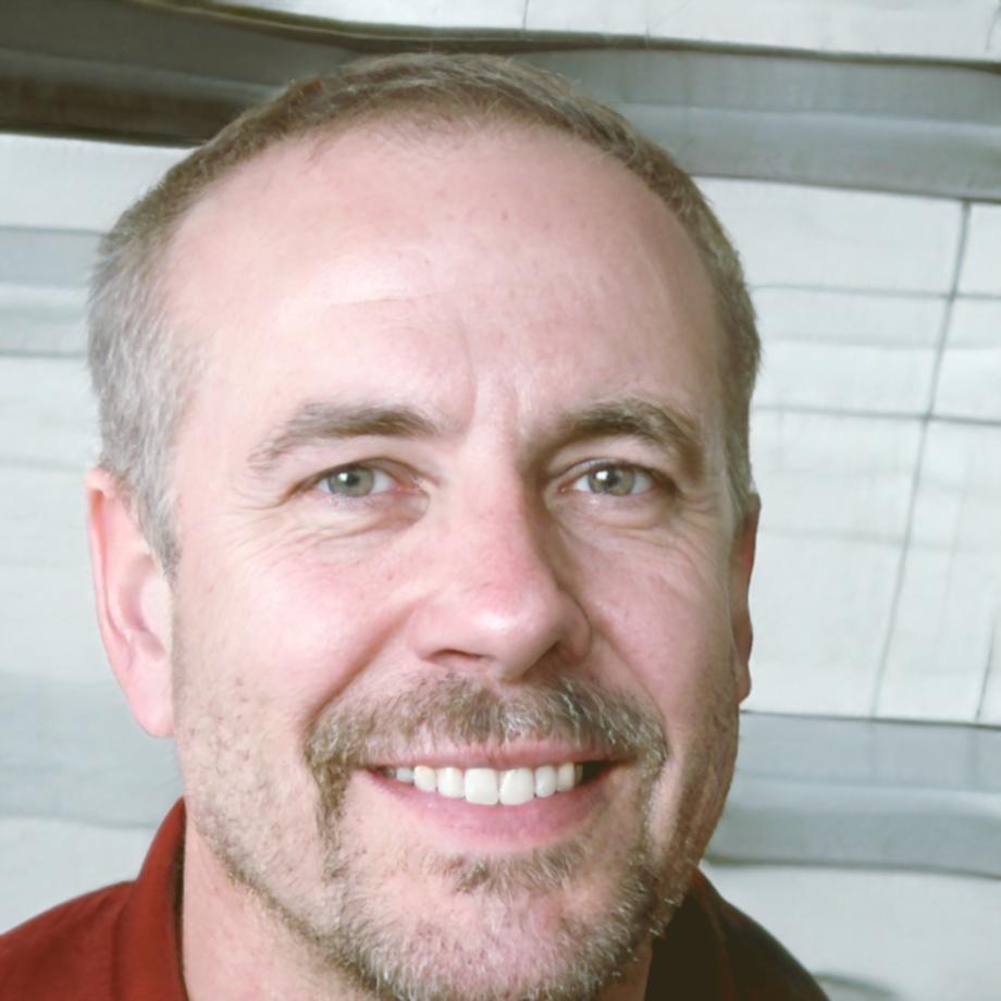 Carlos Mendoza, fundador de trazenophelix